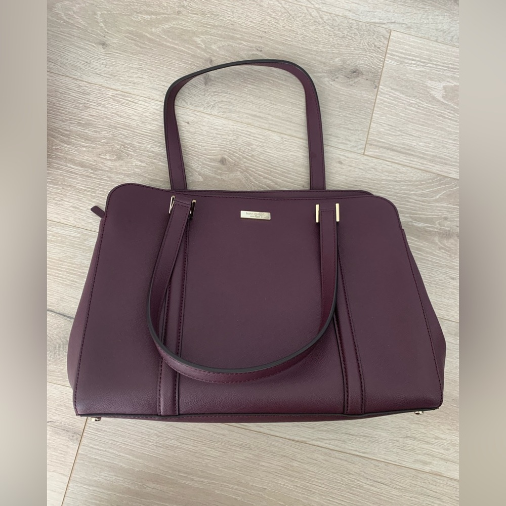 Burgundy Leather Kate Spade ♠️